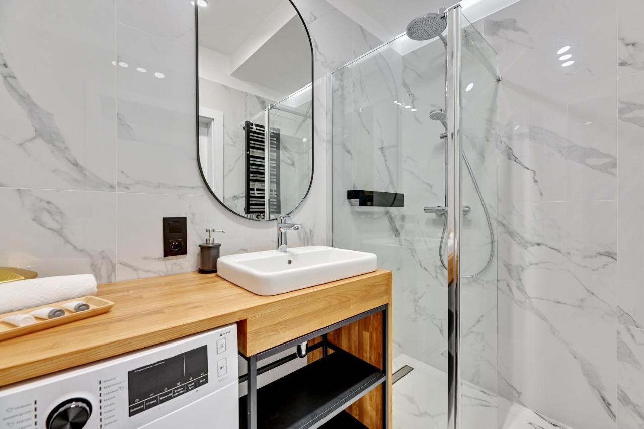 Apartament Walowa Shipyard Gdansk Luaran gambar